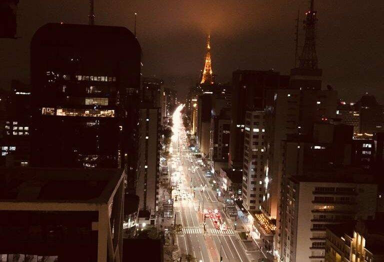 Visite o mirante do Sesc Avenida Paulista a noite